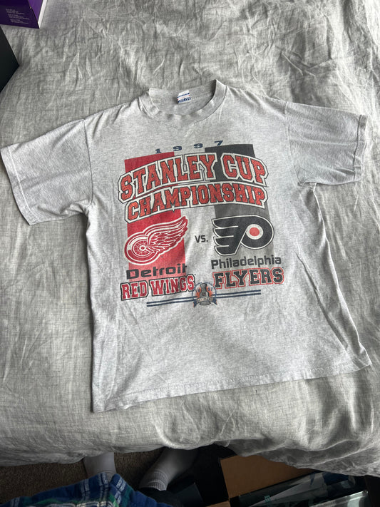 Vintage 1997 Stanley Cup Shirt